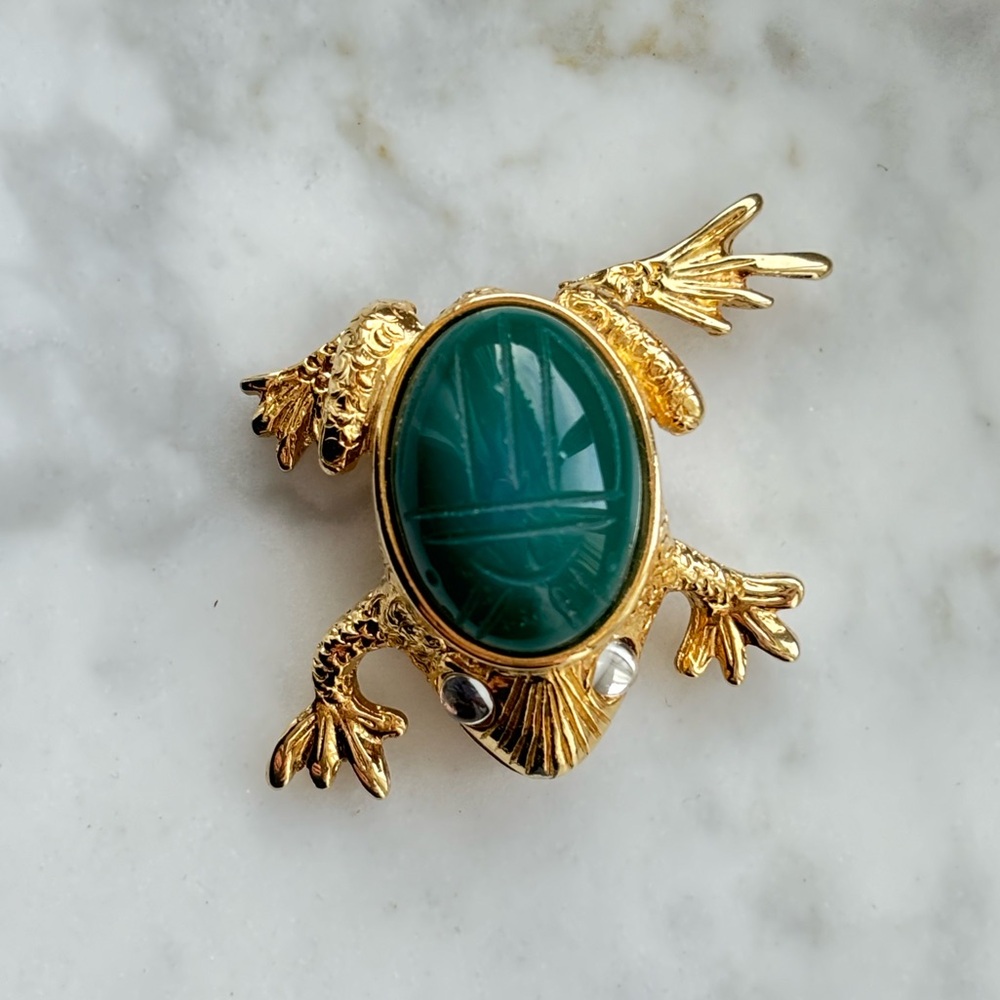 Vintage Scarab Frog Brooch